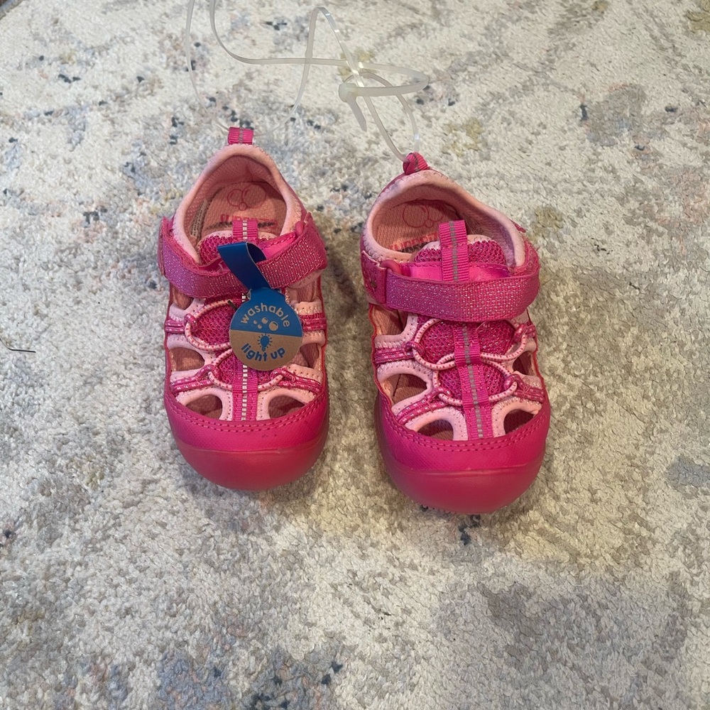 Stride Rite Pink Light up Kids Shoes